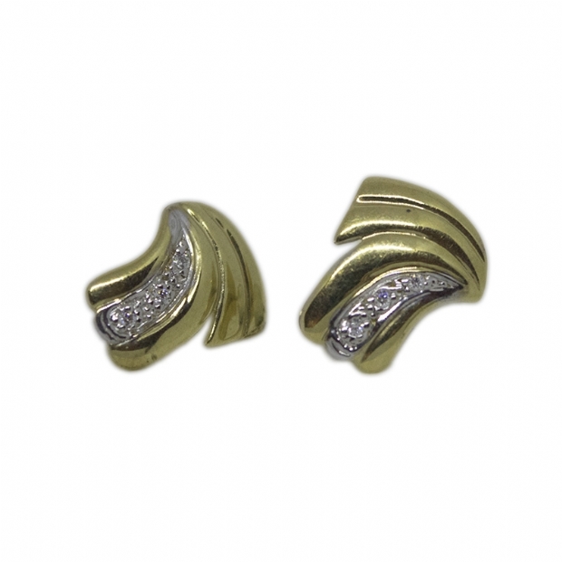 Yellow and white 14K gold stud earrings conch shaped decorated with colourless cubic zirconium 